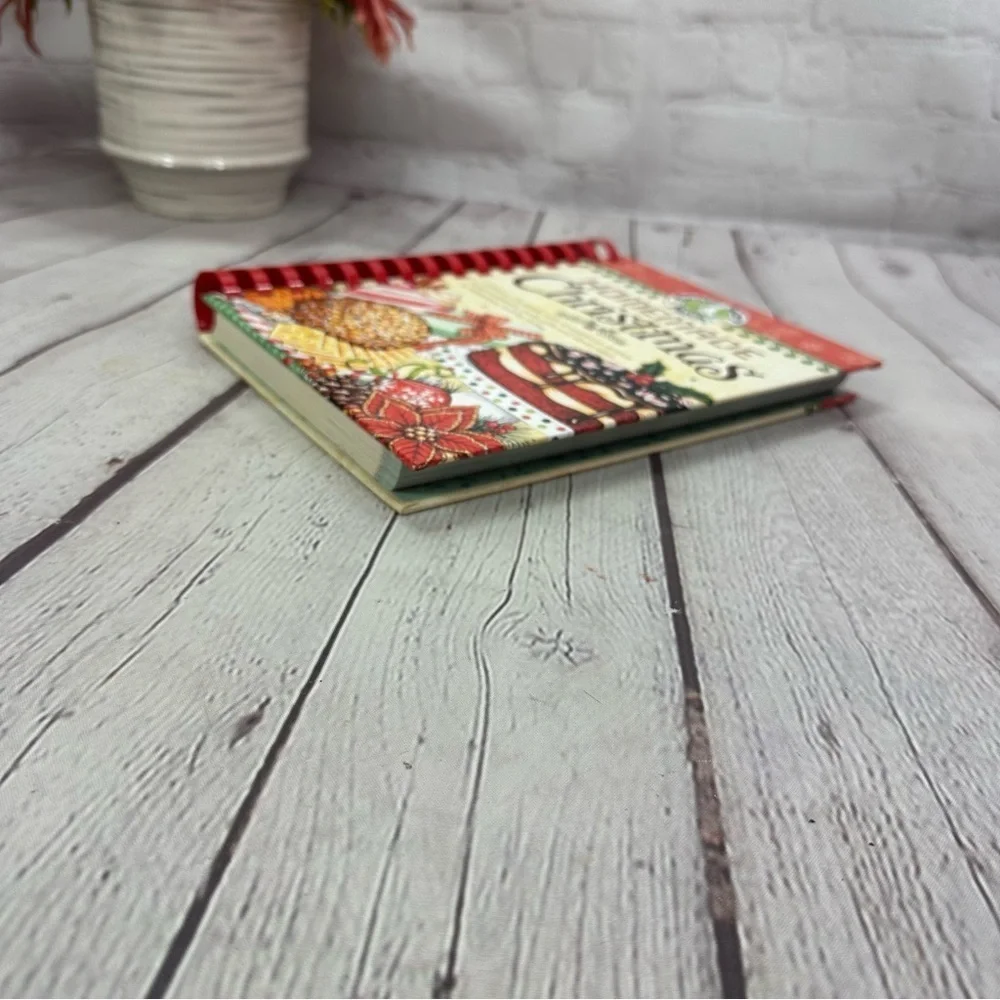 vintage Gooseberry Patch Homemade Christmas Cookbook hardcover spiral bound